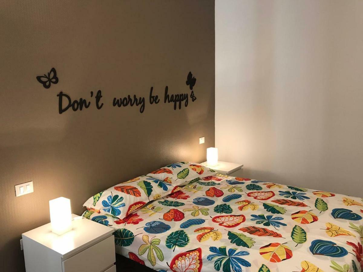 Casa Ohana Анкона Екстериор снимка
